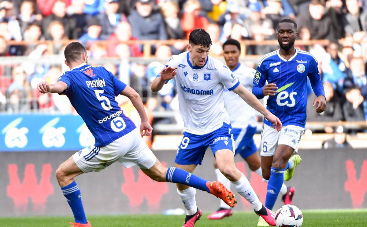 尼斯客场逼平斯特拉斯堡，保持稳定表现的简单介绍