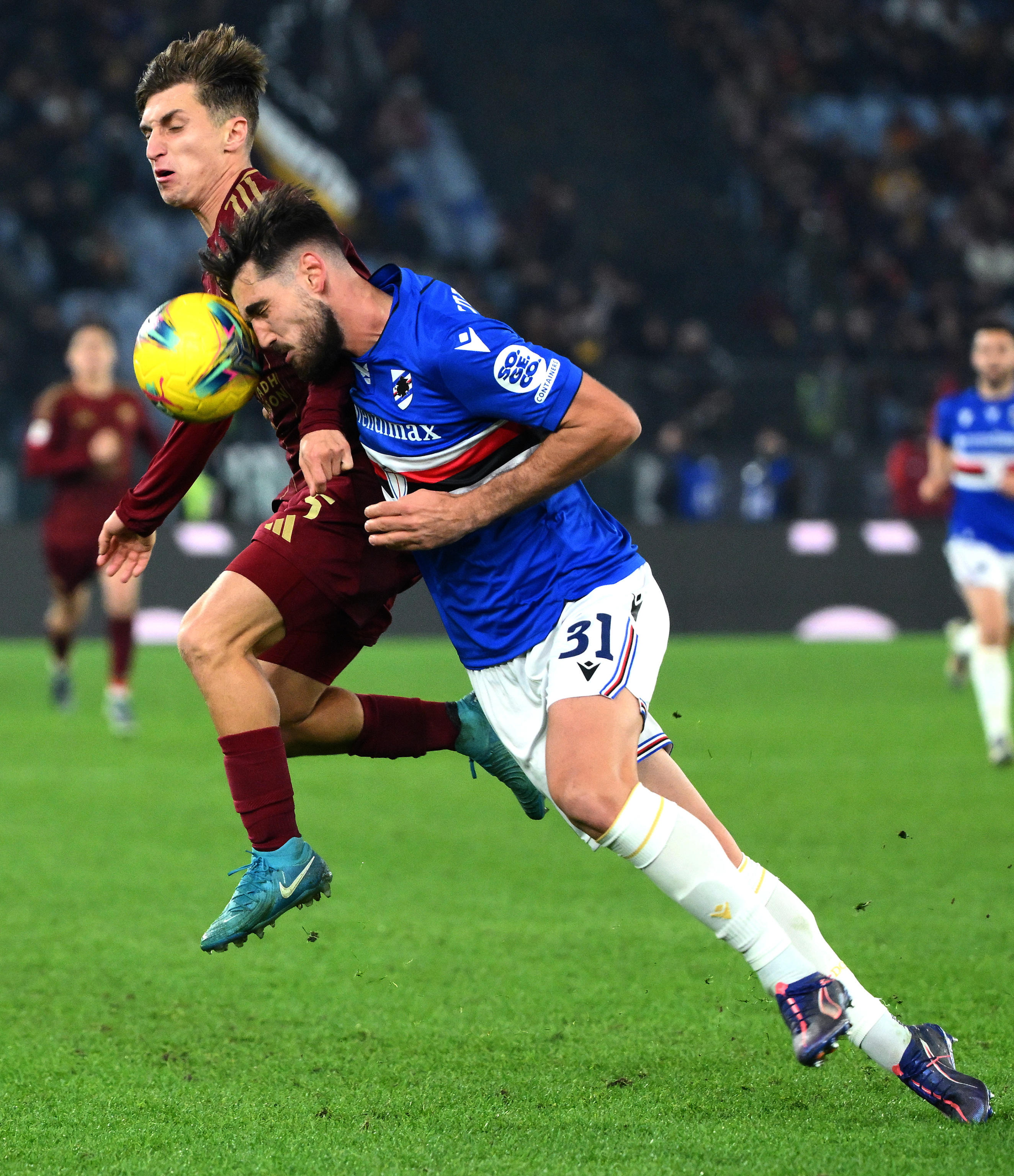 意大利队一路杀进半决赛，期待决赛胜利的简单介绍