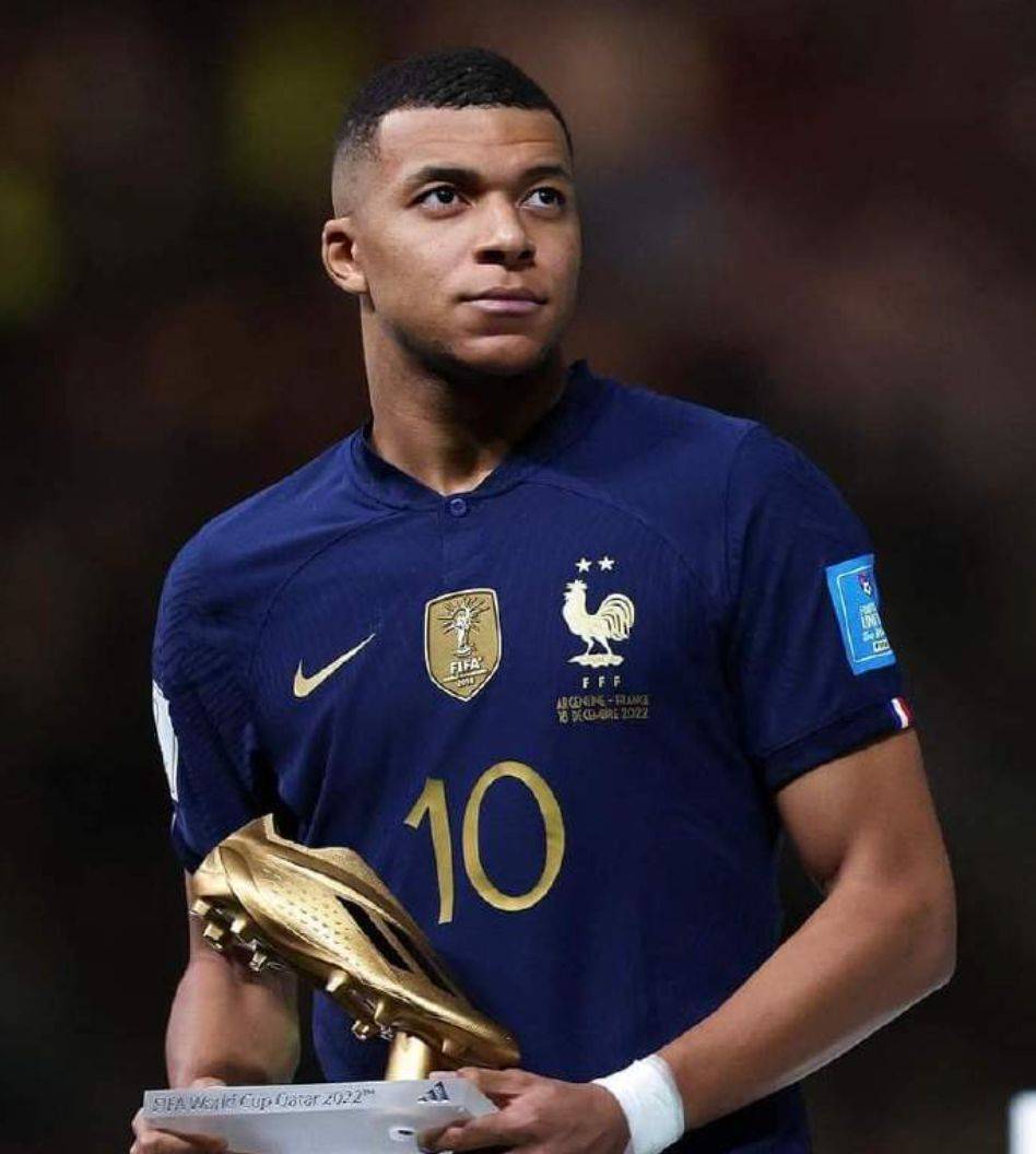 法国队再次证明实力，稳坐欧洲杯冠军热门