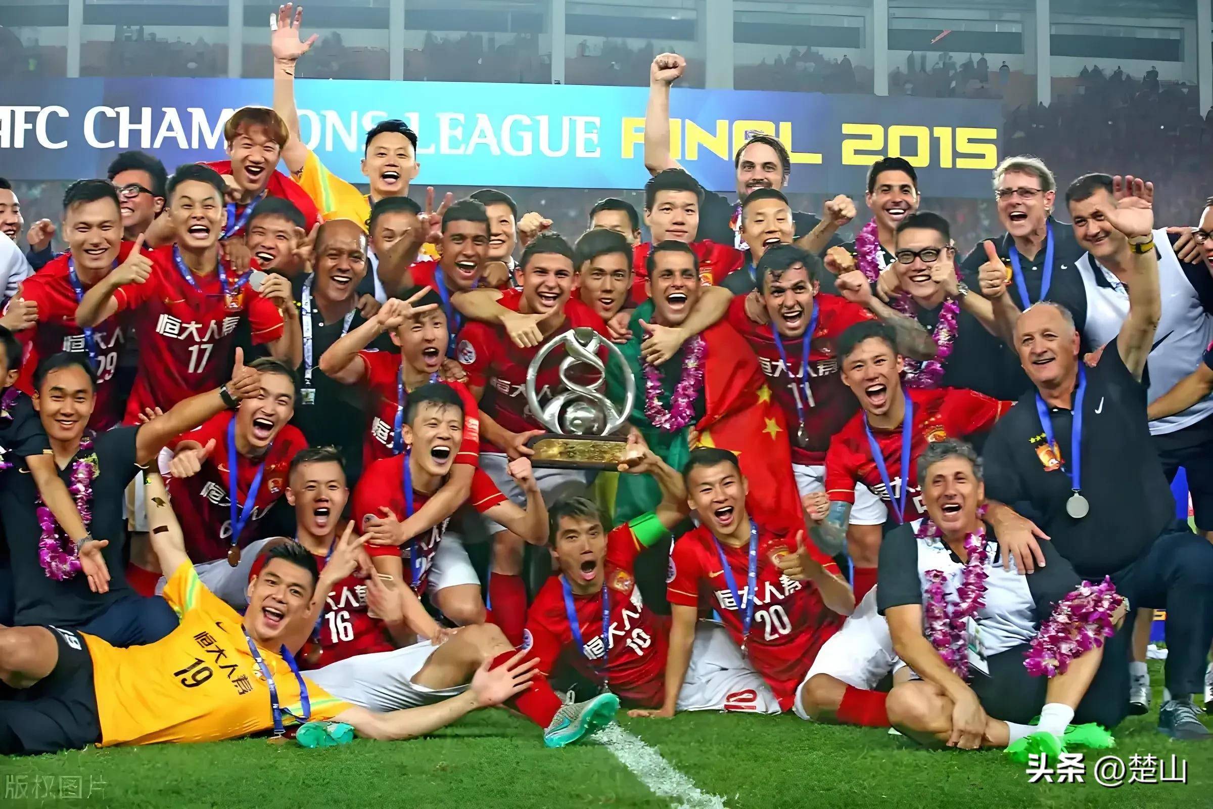 国内球队在亚洲比赛中英勇拼搏