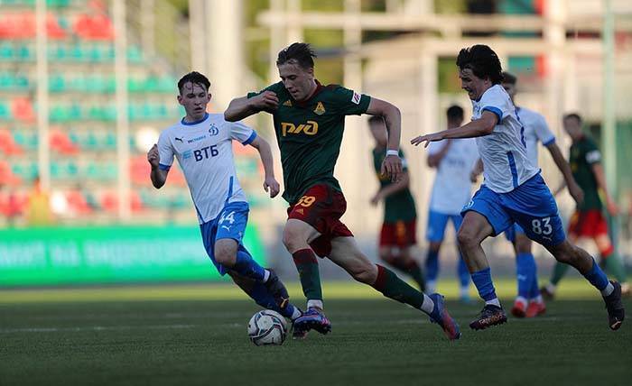 罗斯托夫队在进攻端表现神勇，轻取对手