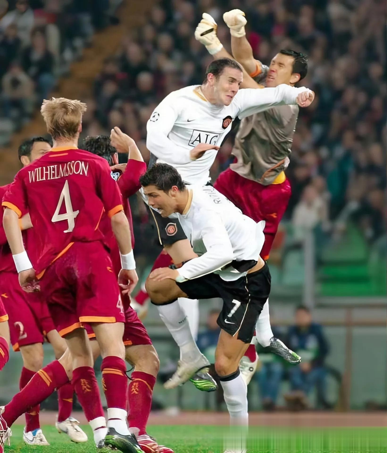 意大利队绝杀英格兰，C罗补时绝平美洲杯