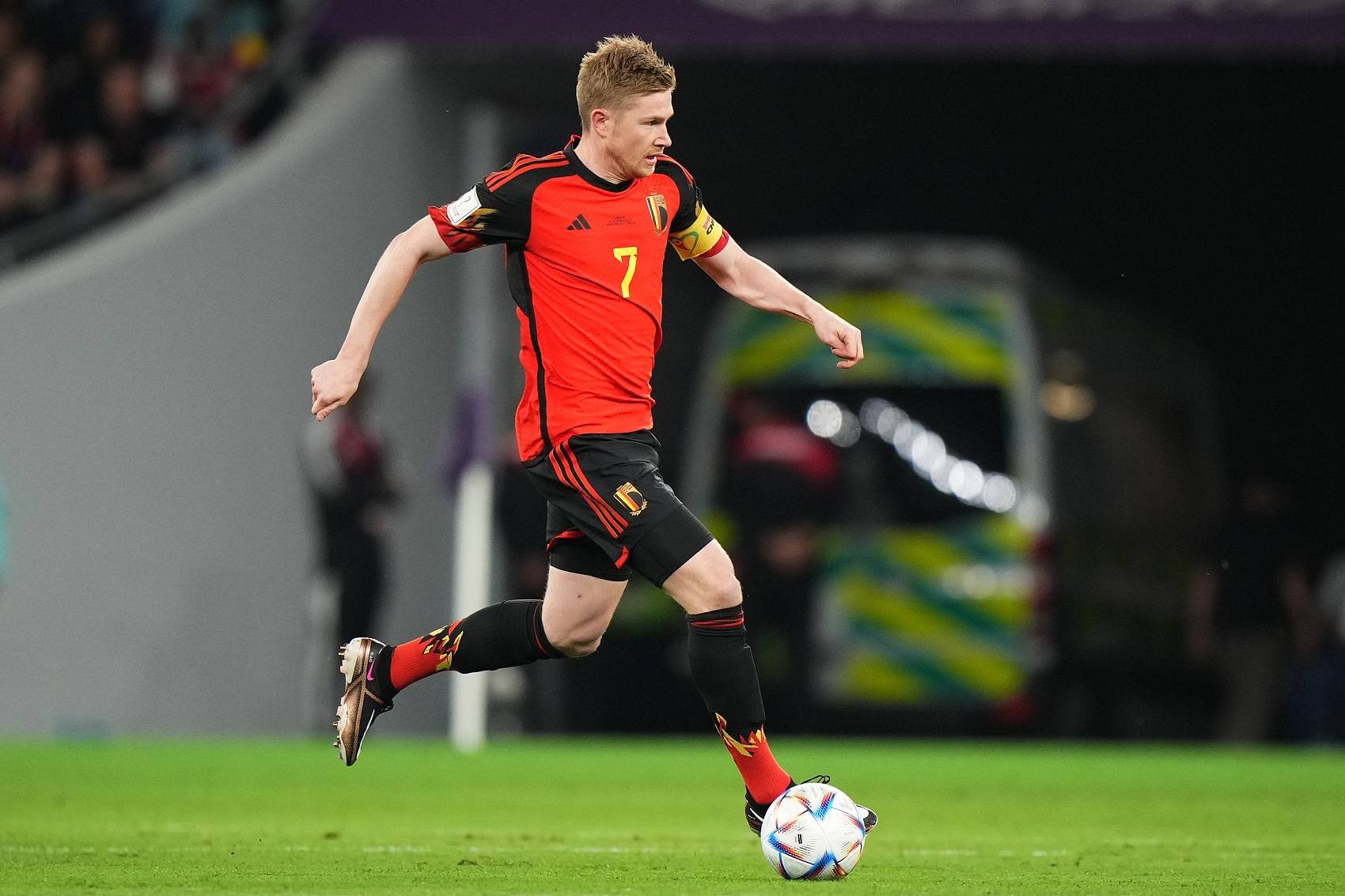 包含欧洲足球强队：比利时队轻松胜出，备受称赞的词条