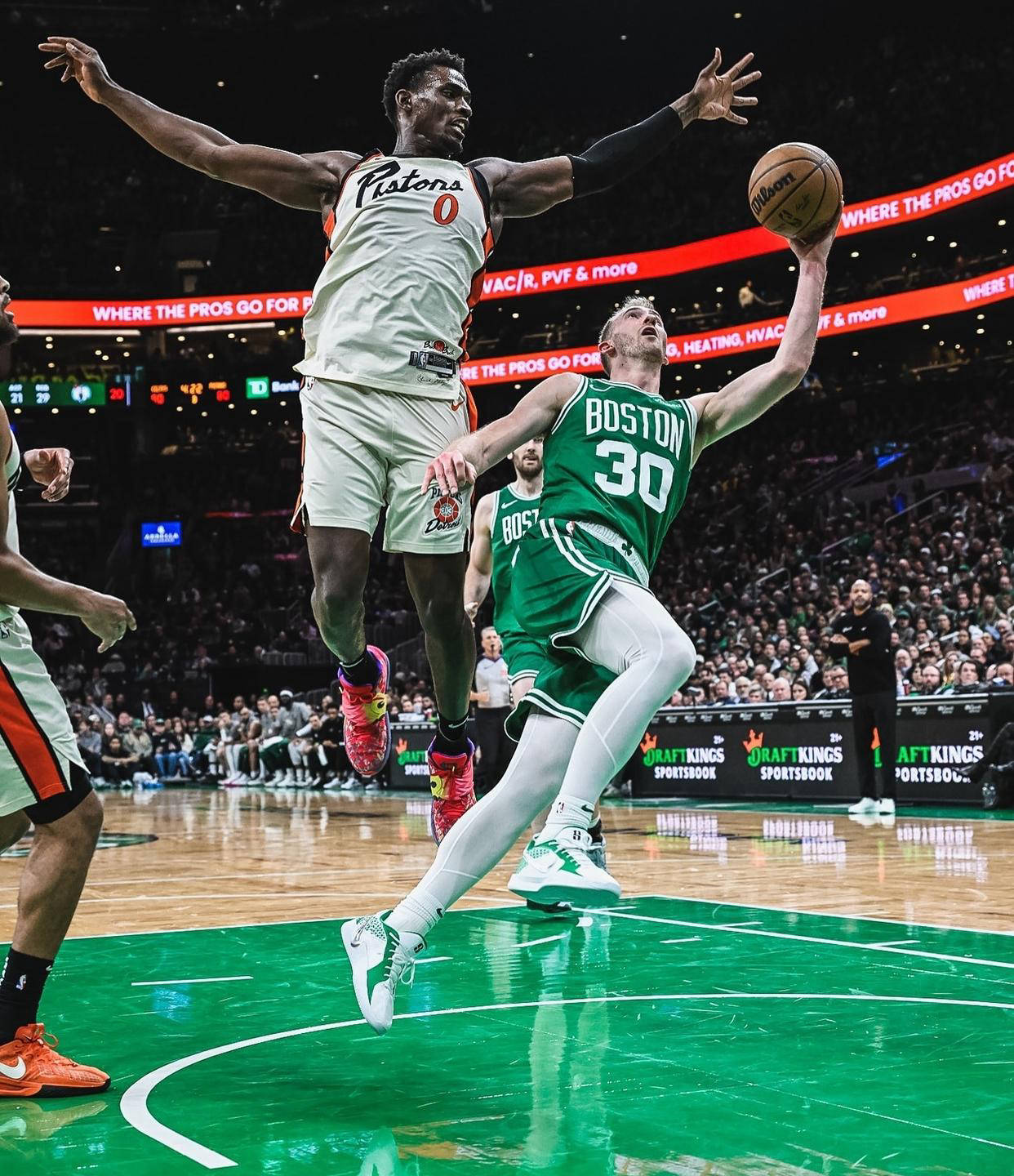 热火B队完胜南韩男篮，波尔津吉斯制霸全场