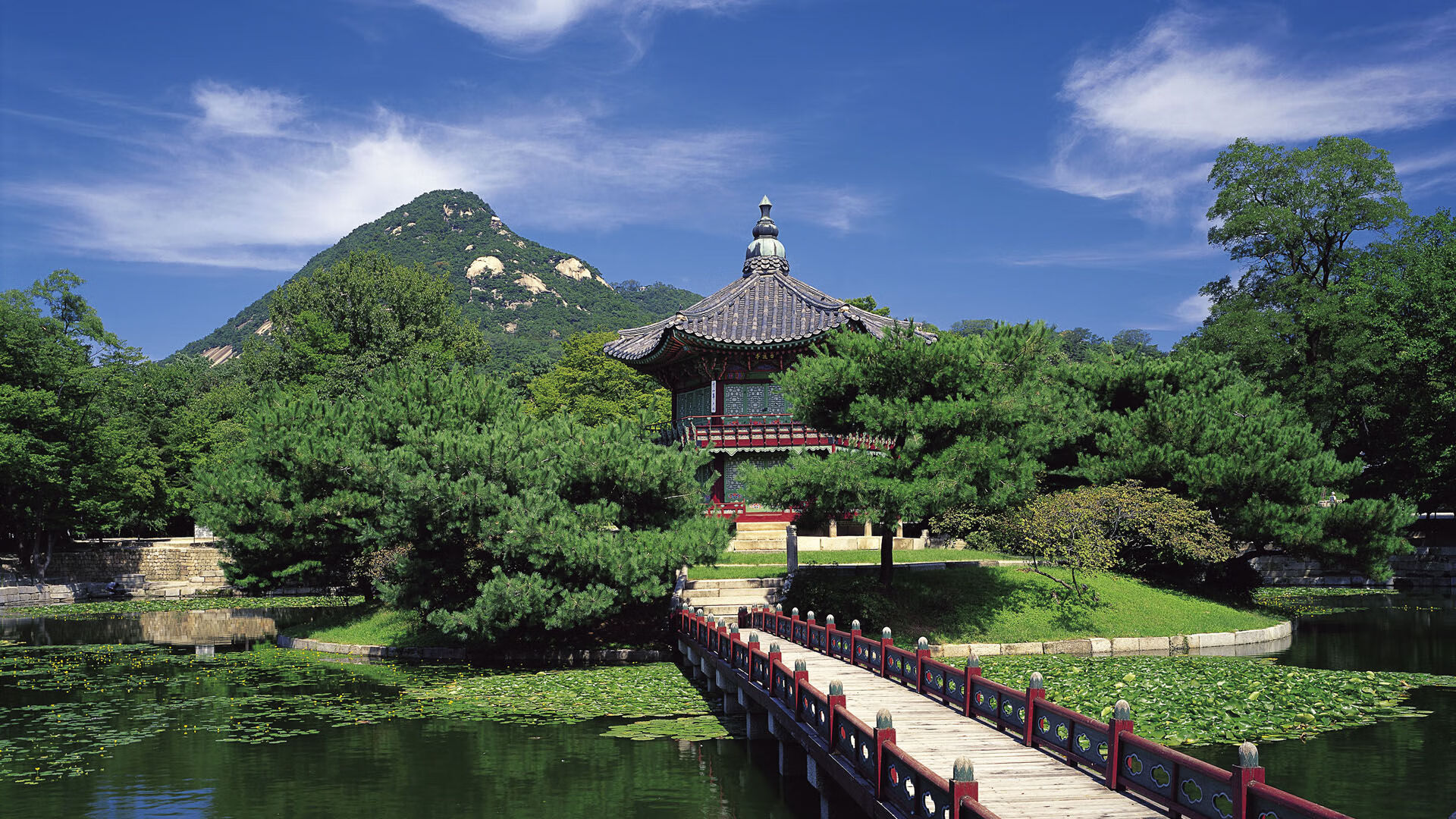 东决关键战之夜,苏亚雷斯状态火热,率队挺进决赛