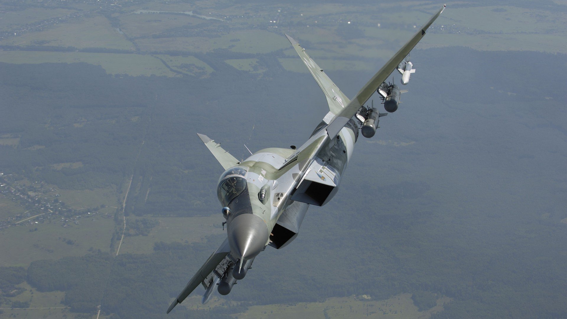 铁血蓝鹰锁死西班牙，特奥演绎防守教科书