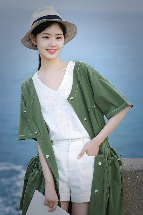 文班亚马领衔，爵士主场苦战力克奇才，新秀展现全能统治力